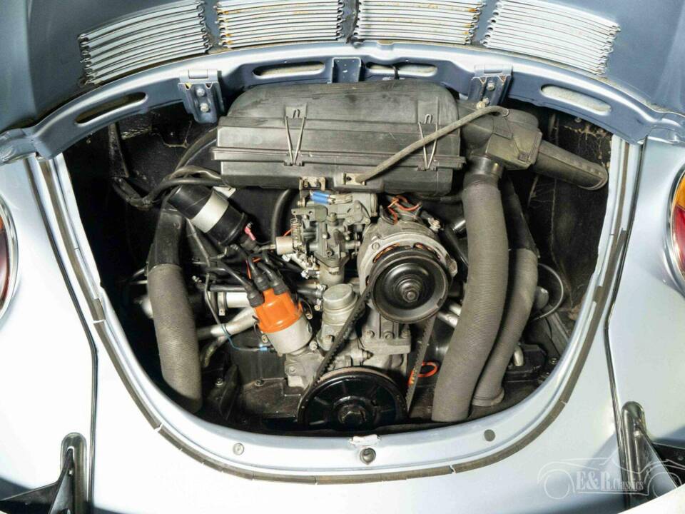 Image 3/19 of Volkswagen Beetle 1303 (1974)