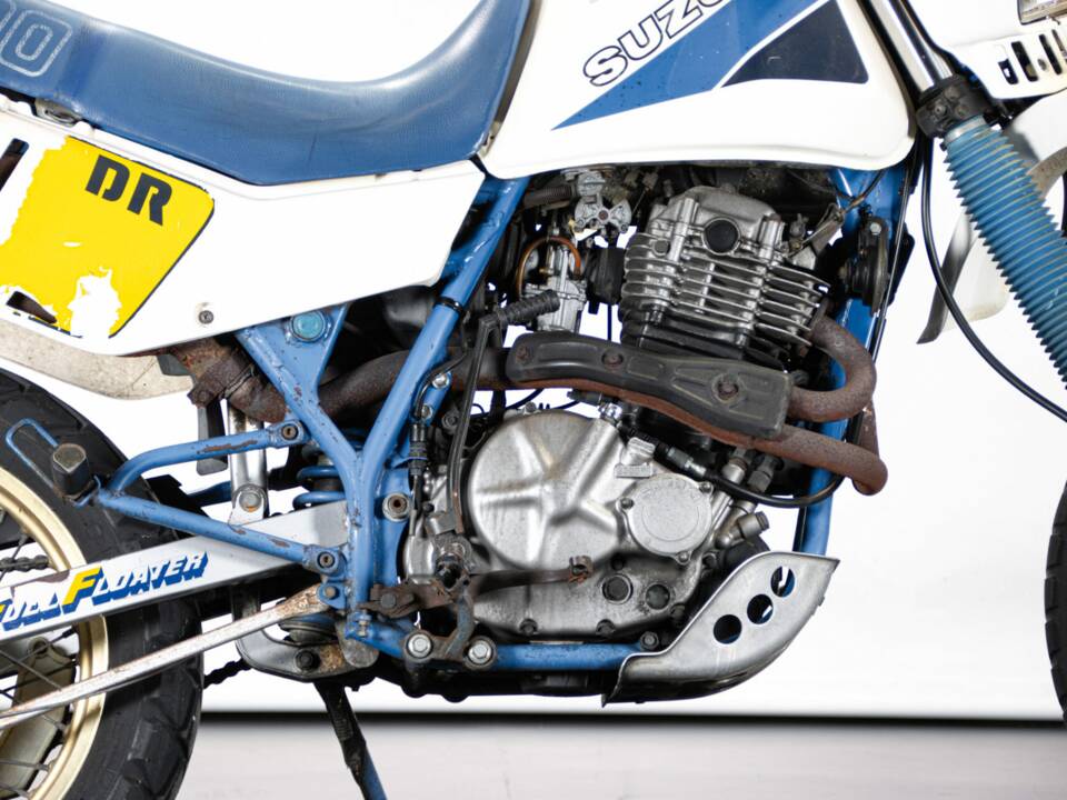 Image 13/50 of Suzuki DR 600 S (1986)