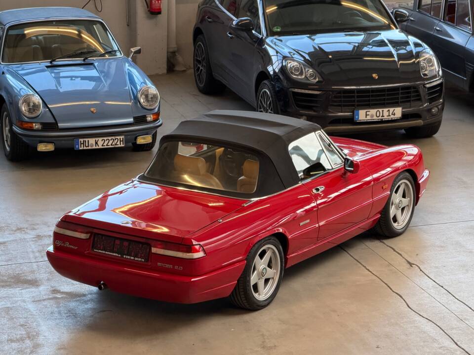 Image 3/42 de Alfa Romeo 2.0 Spider (1991)