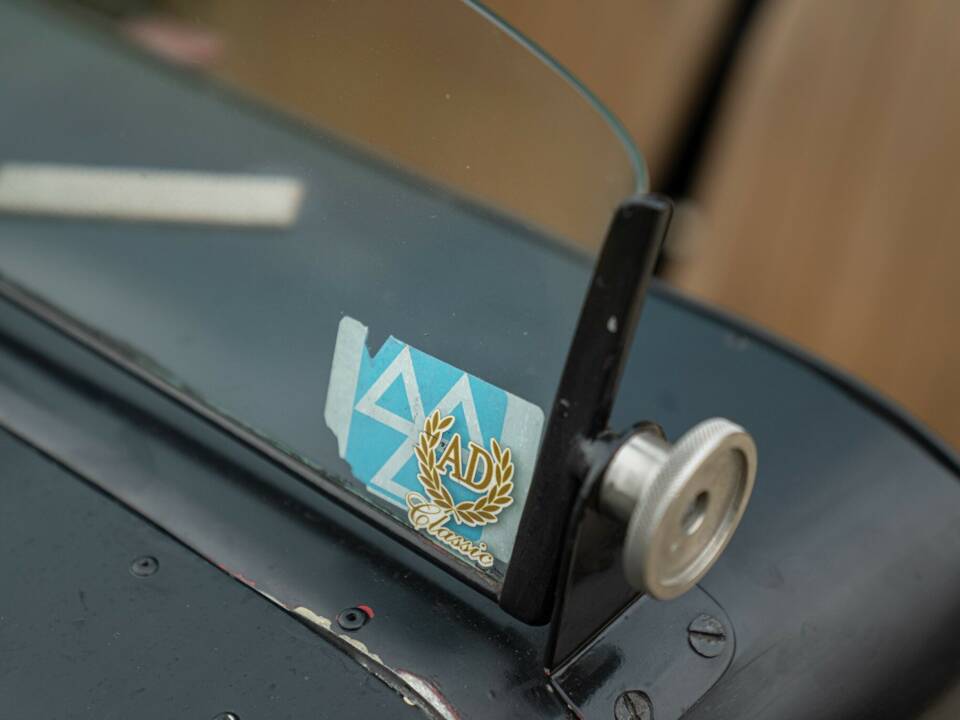 Image 18/50 of Grayson Sport Special (1939)