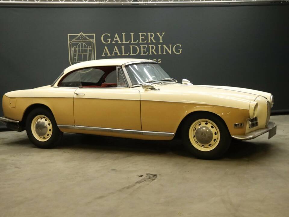 Immagine 25/50 di BMW 503 (1957)