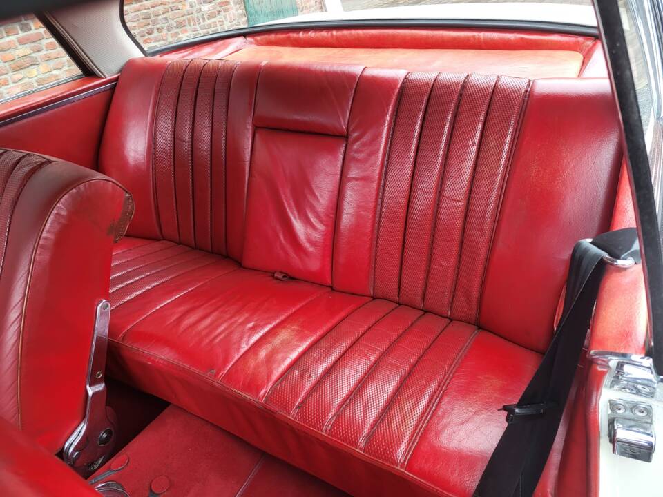 Imagen 31/49 de Mercedes-Benz 250 SE (1966)