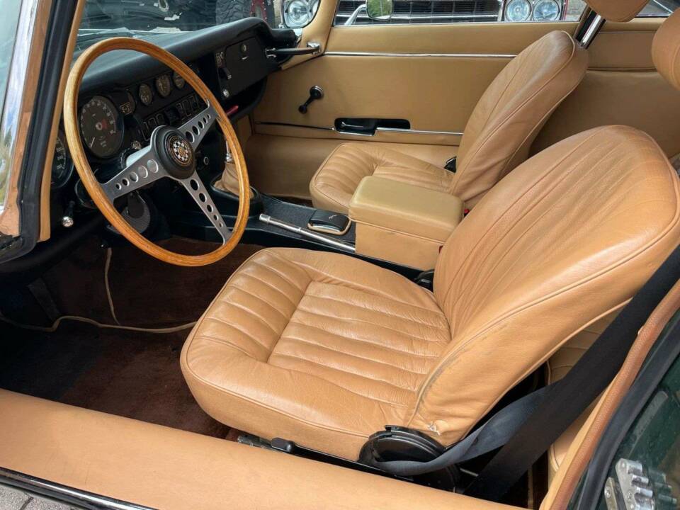 Bild 10/20 von Jaguar E-Type (2+2) (1969)