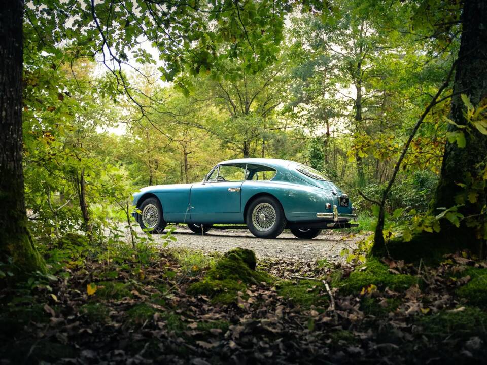 Immagine 8/49 di Aston Martin DB 2/4 Mk I (1953)