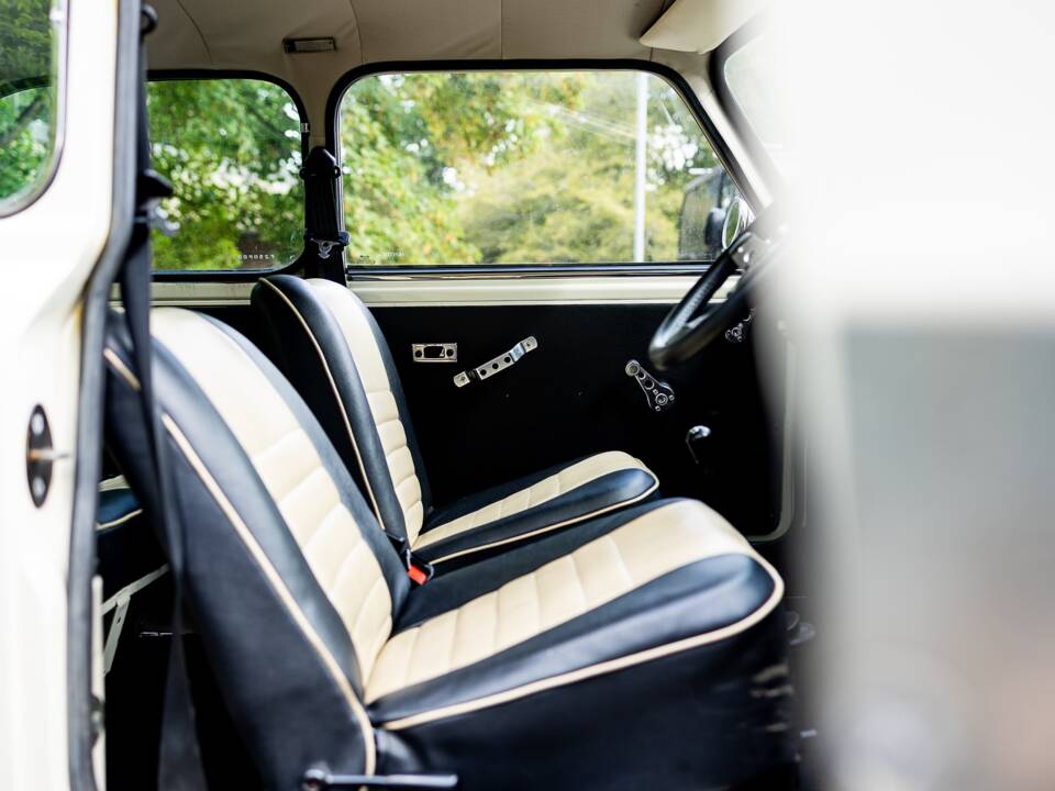 Bild 14/50 von Rover Mini Mayfair (1988)