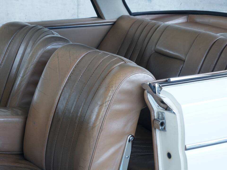 Afbeelding 26/50 van Mercedes-Benz 300 SE (1963)