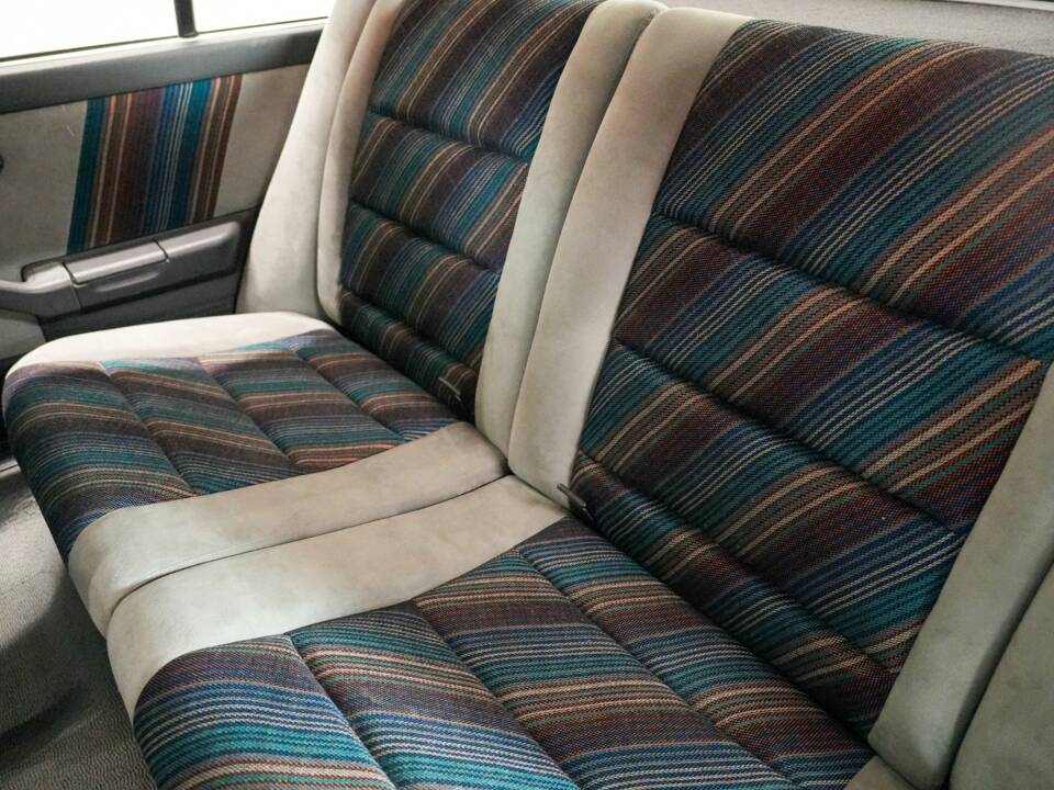 Image 4/46 of Lancia Delta HF Integrale (1988)