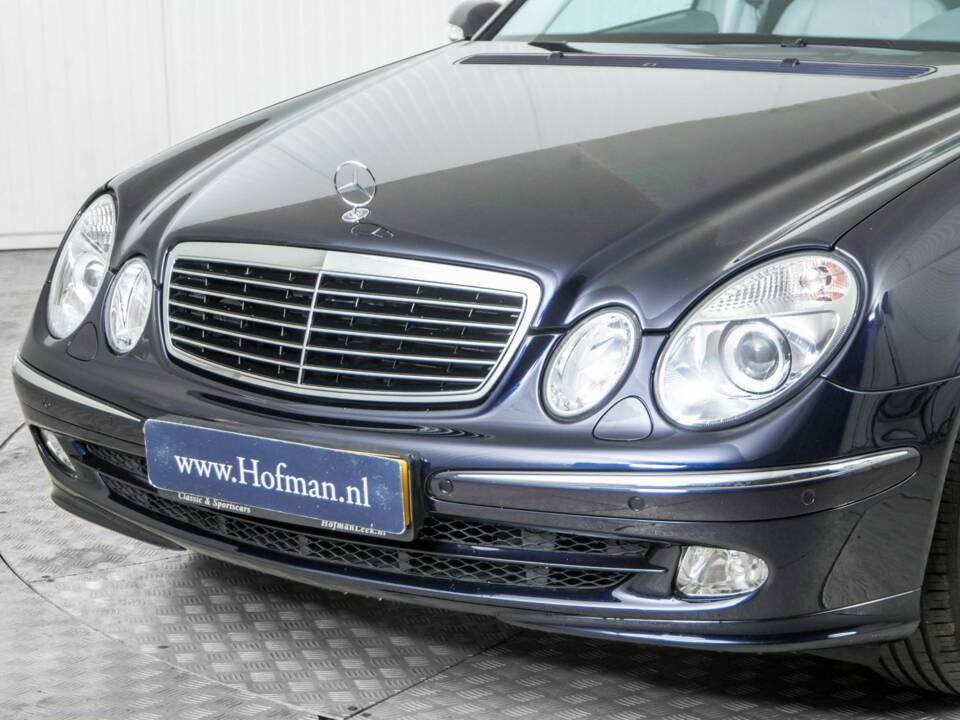 Bild 19/50 von Mercedes-Benz E 320 T 4MATIC (2004)