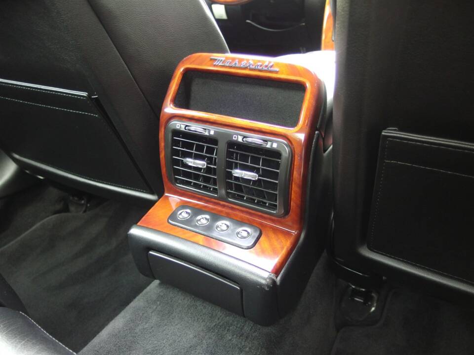 Image 76/99 de Maserati Quattroporte 4.2 (2010)