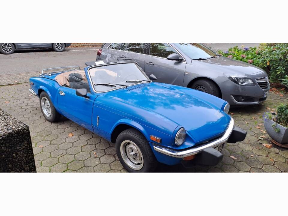 Image 4/8 of Triumph Spitfire 1500 (1976)