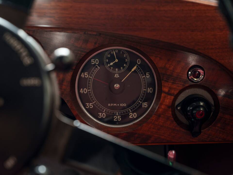 Image 16/25 de Alvis 4.3 Liter Saloon (1937)