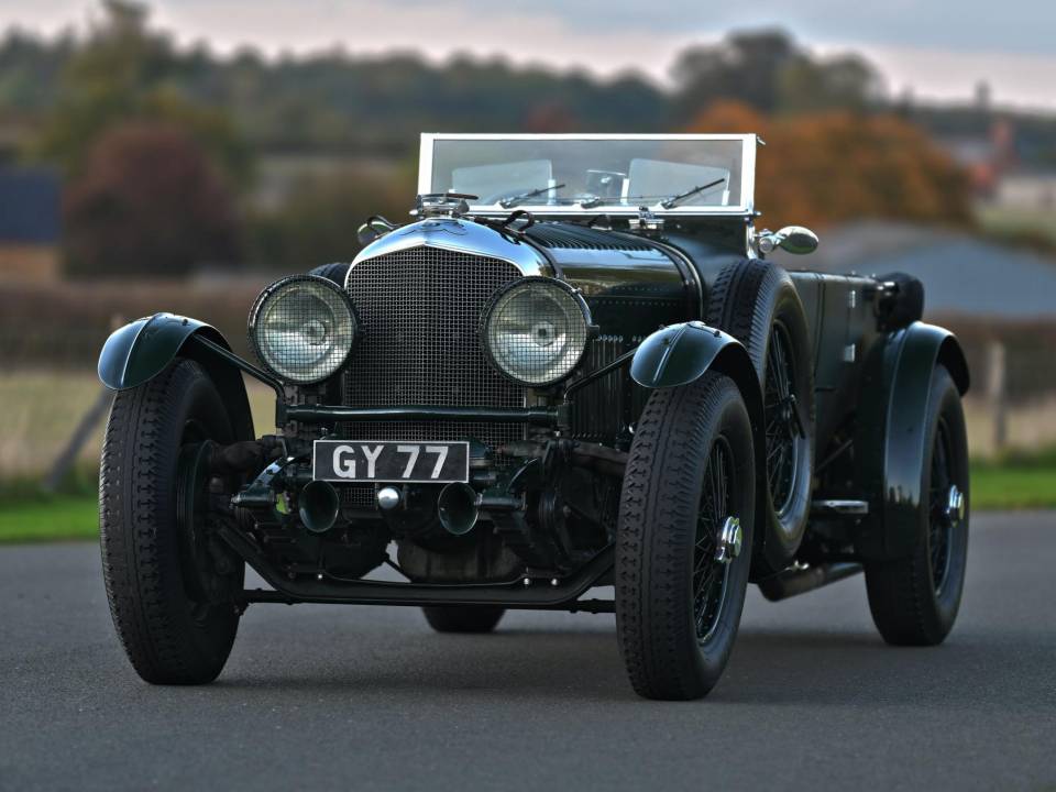 Image 5/50 of Bentley 8 Litre (1932)