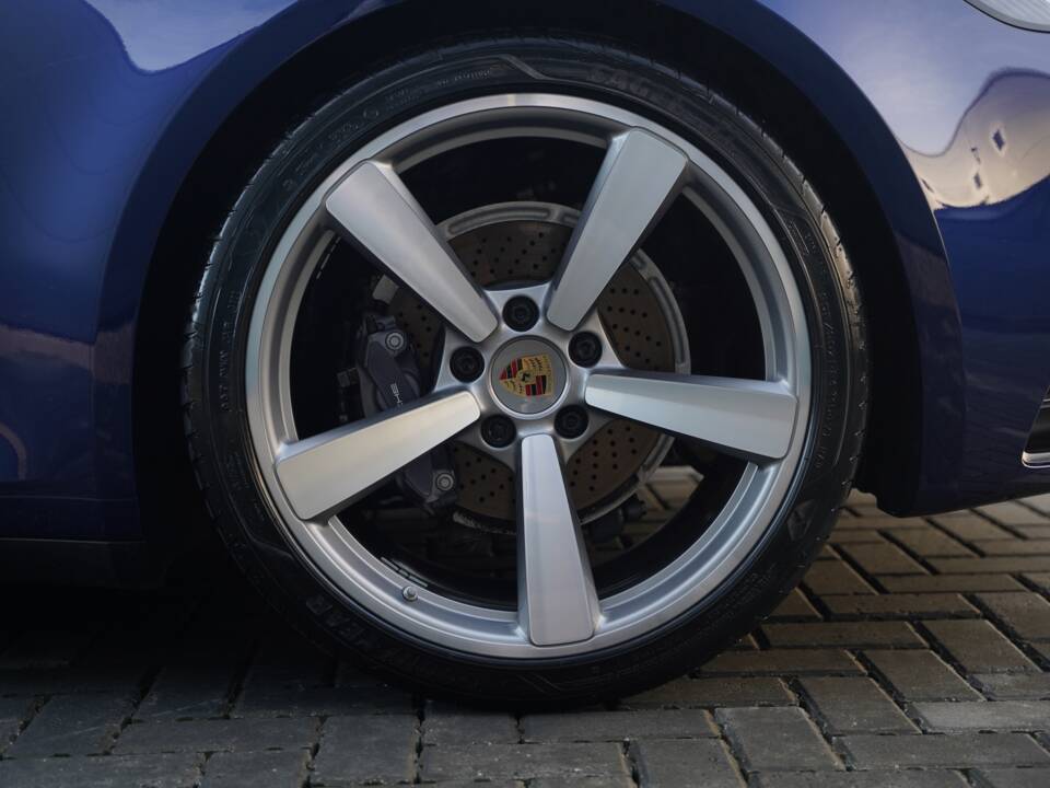 Bild 48/50 von Porsche 911 Carrera 4 GTS (2022)