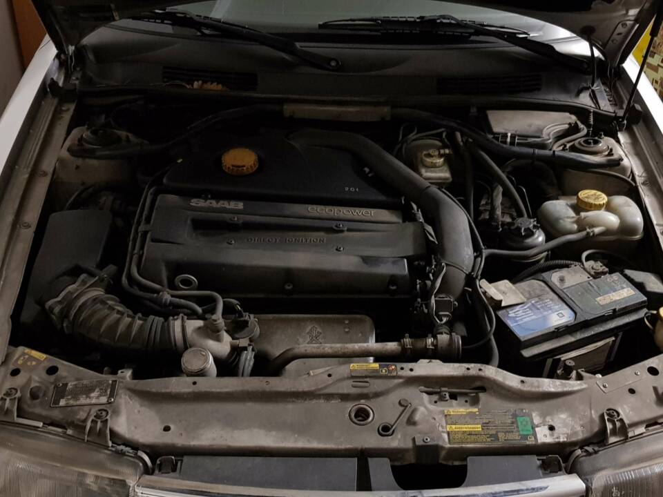 Immagine 31/50 di Saab 9-3 2.0 Turbo (2001)