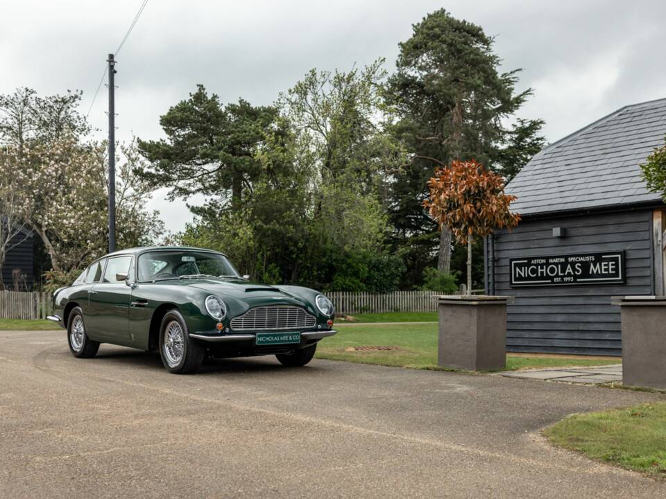 Afbeelding 12/50 van Aston Martin DB 6 (1967)