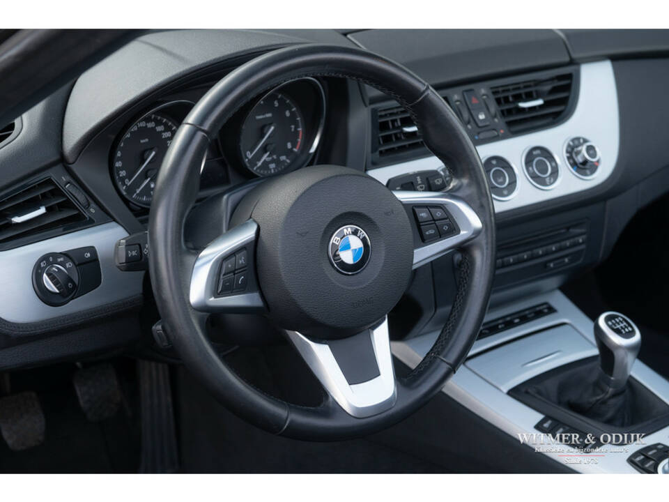 Immagine 7/34 di BMW Z4 sDrive18i (2013)