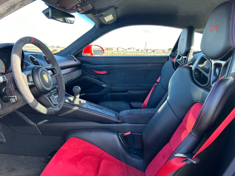 Bild 4/5 von Porsche 718 Cayman GT4 (2020)