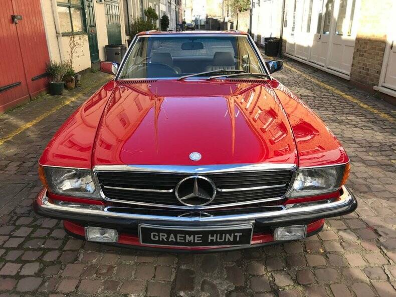 Image 16/38 of Mercedes-Benz 300 SL (1987)