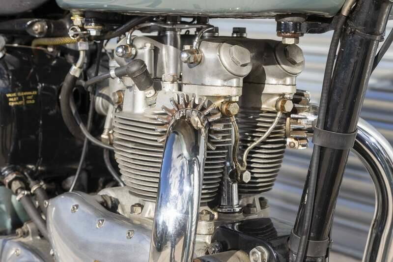 Image 16/46 of Triumph Tiger 100 II (1954)