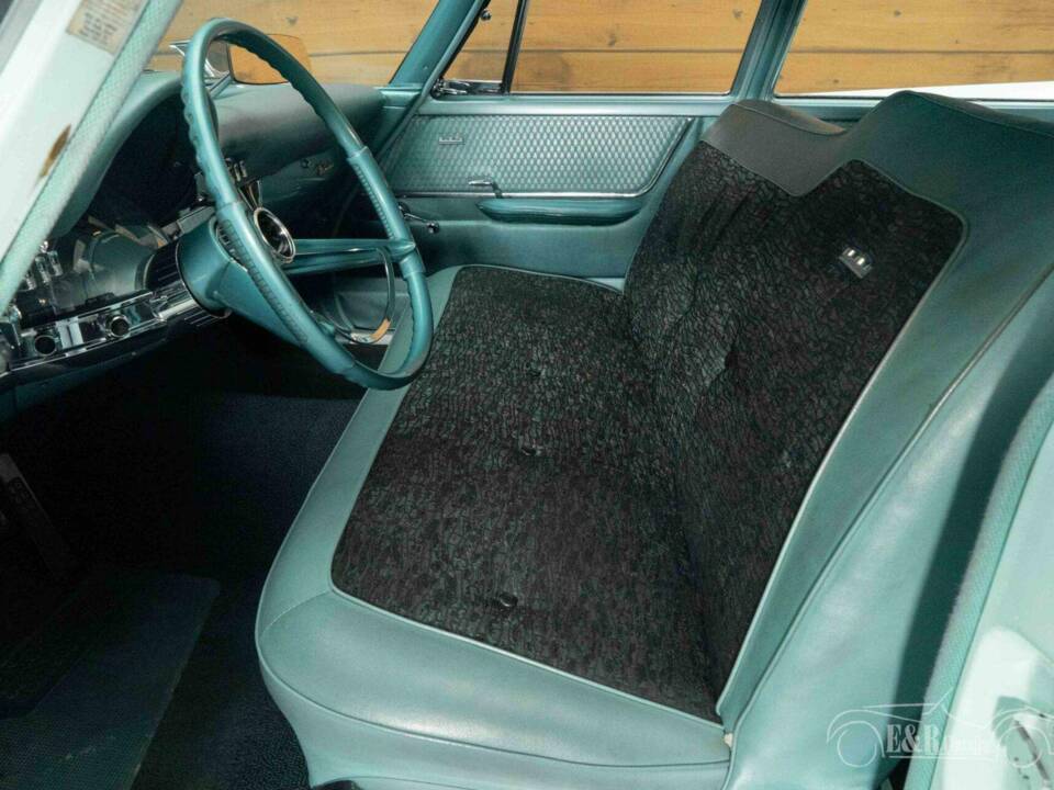 Afbeelding 13/20 van Chrysler Windsor (1960)