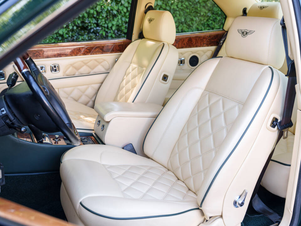 Afbeelding 20/26 van Bentley Continental R (1994)