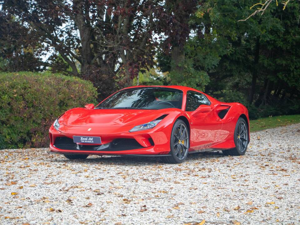 Bild 15/43 von Ferrari F8 Spider (2020)