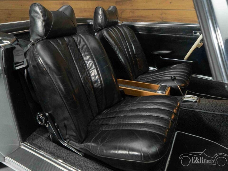 Image 7/19 de Mercedes-Benz 280 SL (1968)