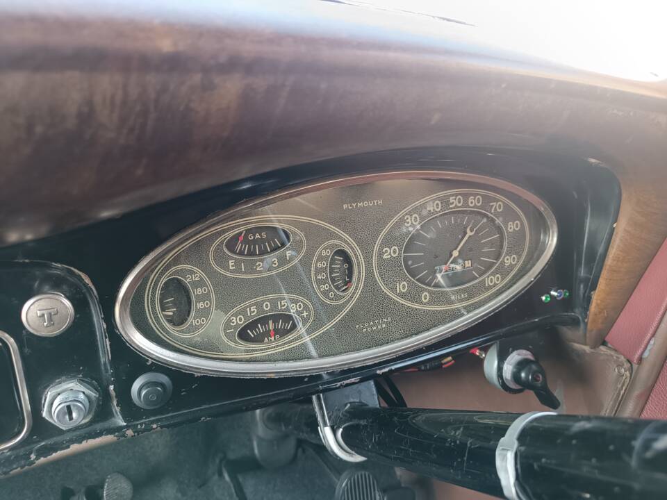 Bild 14/49 von Plymouth Deluxe (1934)