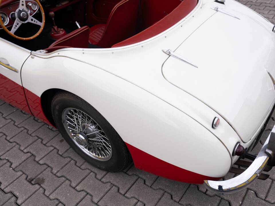 Image 44/72 de Austin-Healey 3000 Mk II (BJ7) (1962)