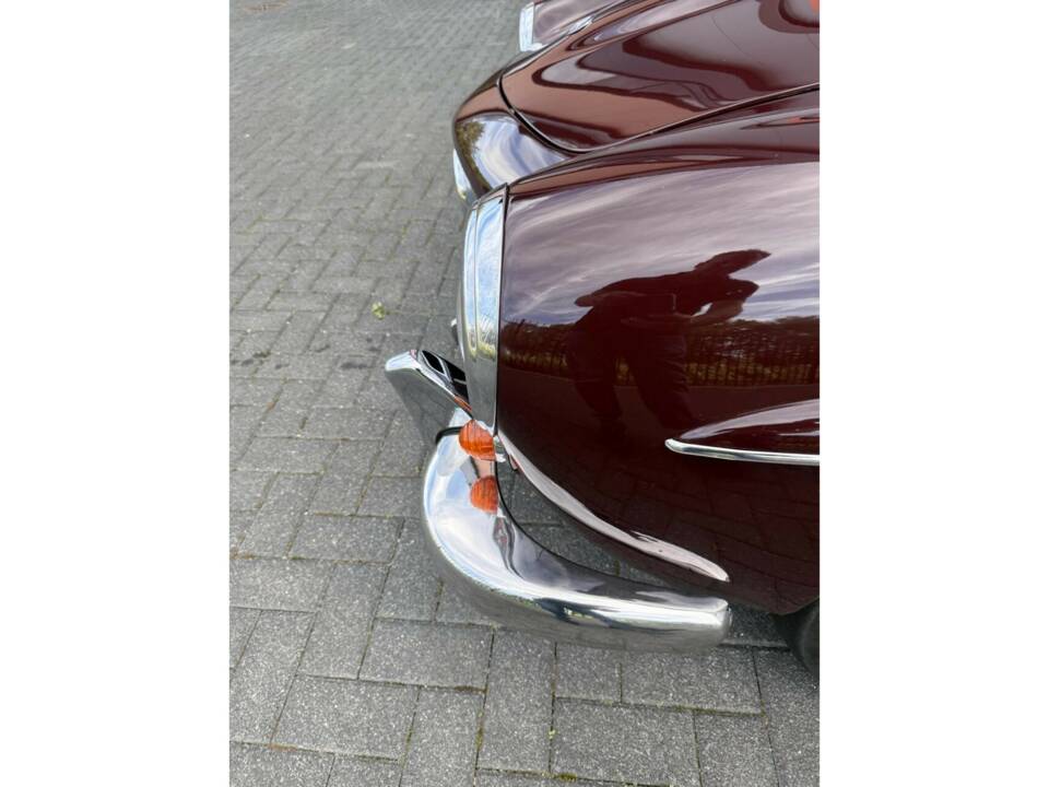 Image 14/50 de Mercedes-Benz 190 SL (1959)