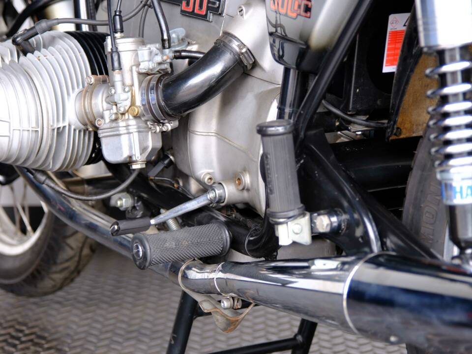Image 68/91 of BMW R 90 S (1975)