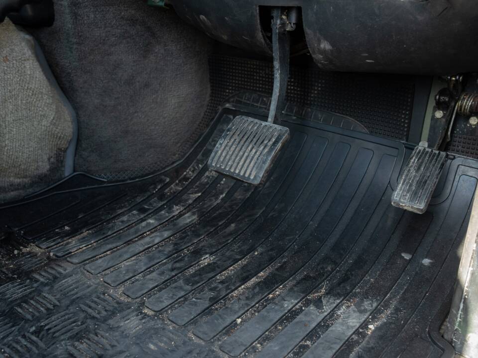 Imagen 36/50 de Land Rover Defender 90 (1996)