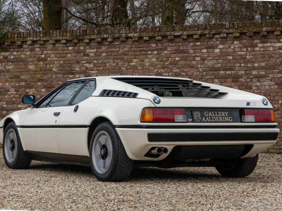 Immagine 2/50 di BMW M1 (1982)