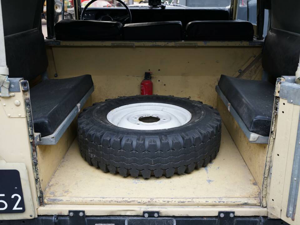 Image 47/50 of Land Rover 88 Lightweight (1973)