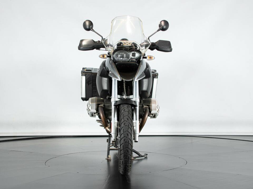Imagen 6/50 de BMW DUMMY (2006)