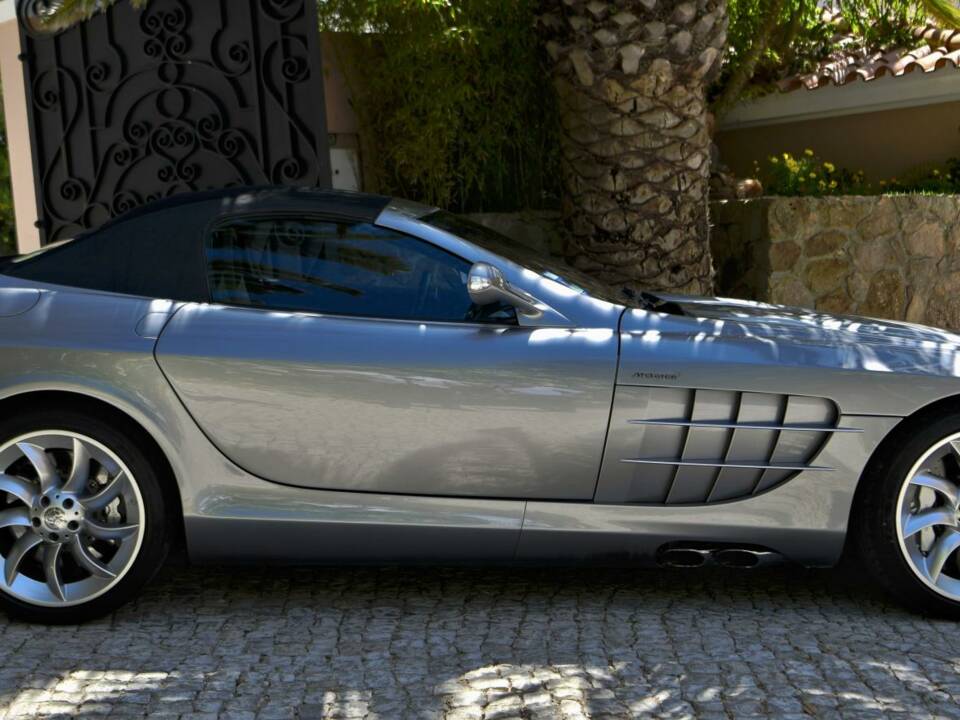 Afbeelding 17/50 van Mercedes-Benz SLR McLaren (2009)