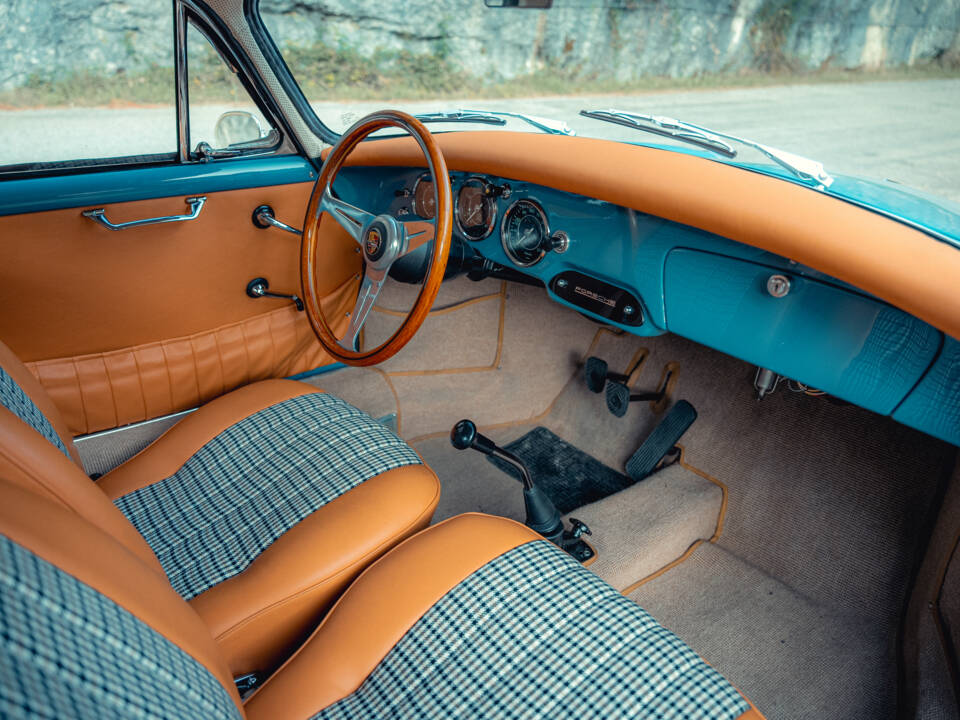 Image 43/86 of Porsche 356 B 1600 Super 90 (1960)