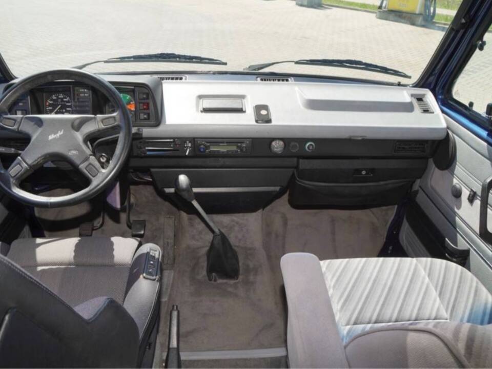Afbeelding 14/24 van Volkswagen T3 Multivan 2.1 "Limited Last Edition" (1992)