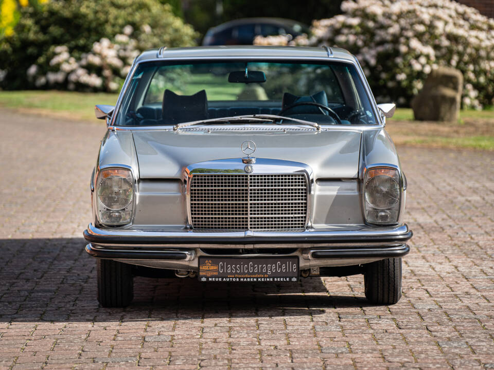 Image 7/40 of Mercedes-Benz 250 CE (1970)