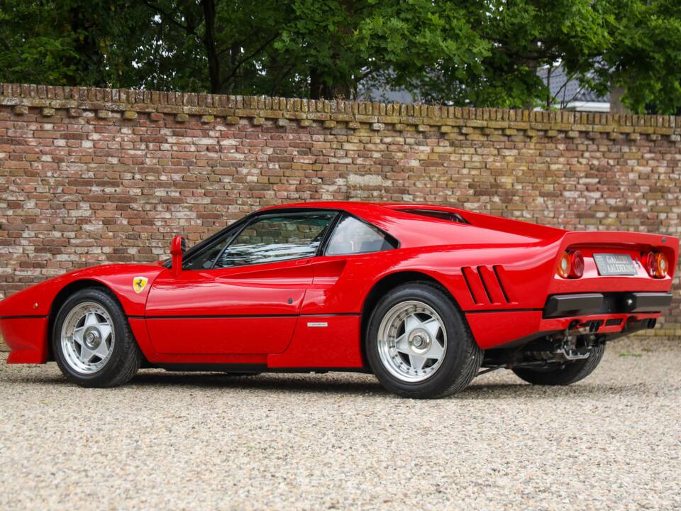 Bild 33/50 von Ferrari 328 GTB (1986)