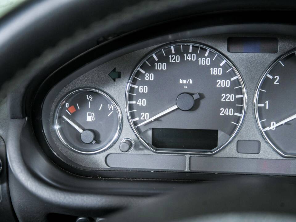 Immagine 16/50 di BMW Z3 2.8 (1998)