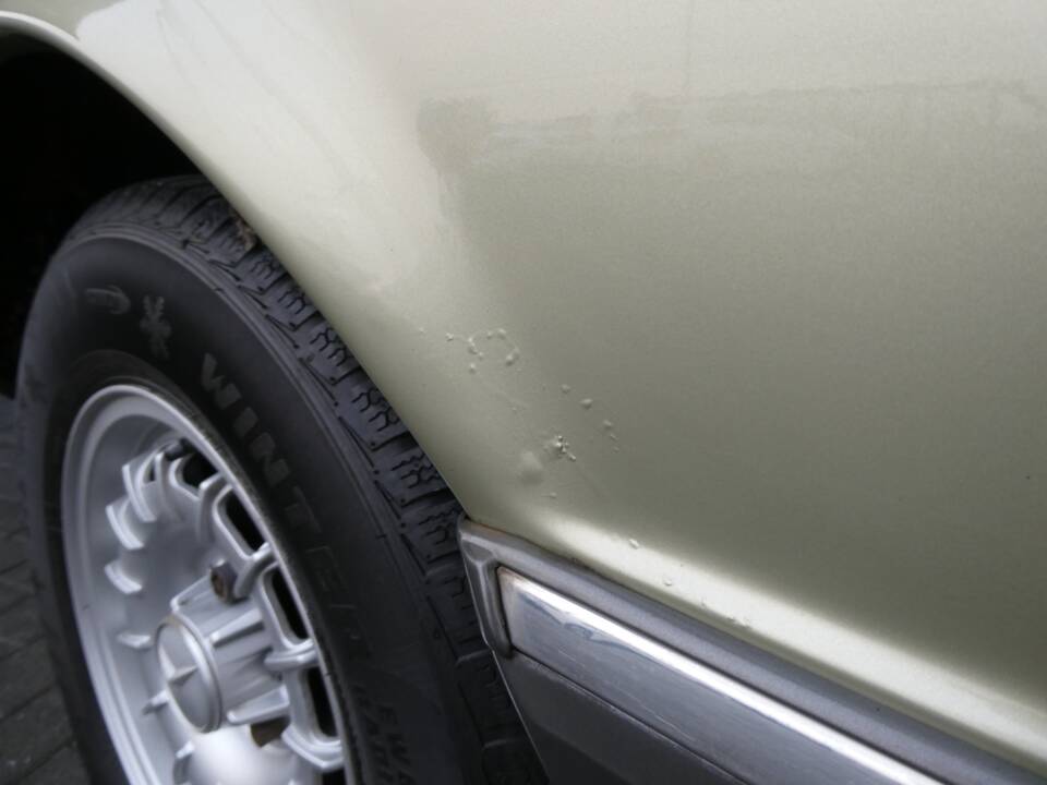 Image 23/23 of Mercedes-Benz 380 SEC (1982)