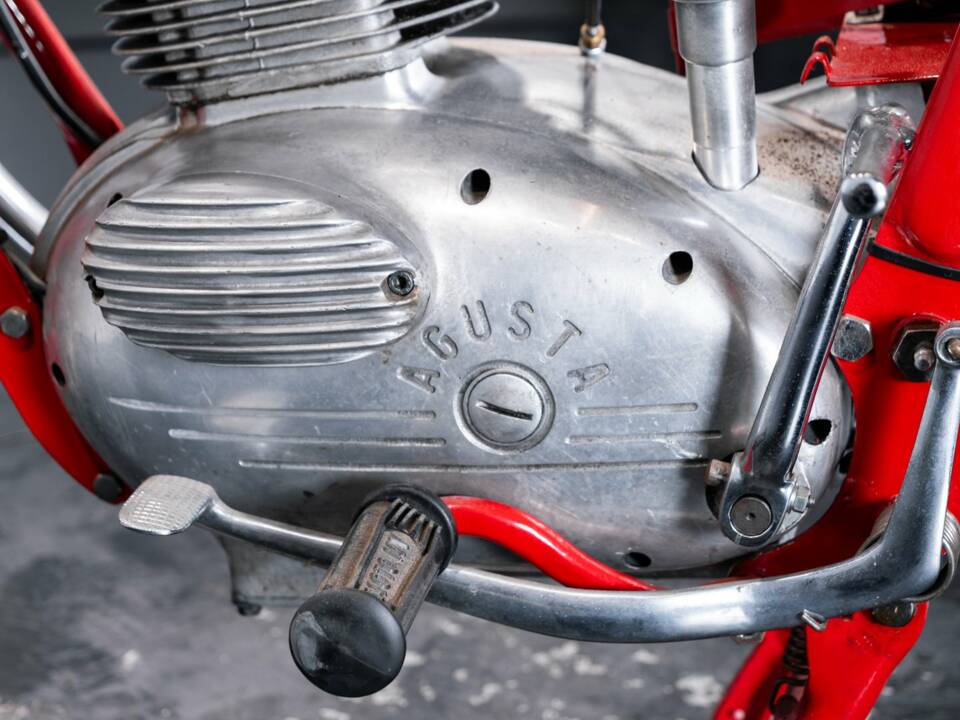 Immagine 16/47 di MV Agusta DUMMY (1957)