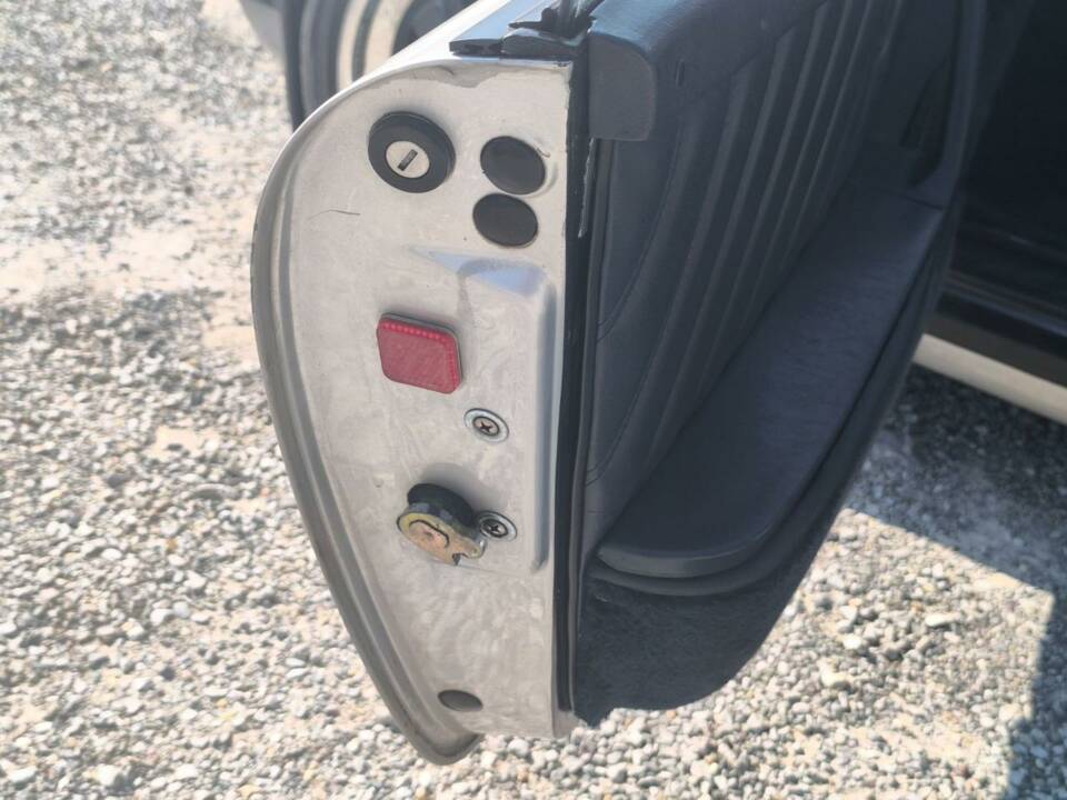 Bild 40/40 von Porsche 911 Carrera 3.2 (WTL) (1986)