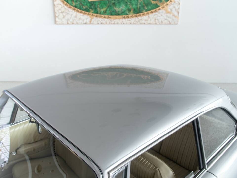 Bild 27/47 von ISO Rivolta 300 (1966)