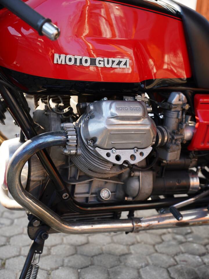 Bild 12/16 von Moto Guzzi 850 LeMans (1978)