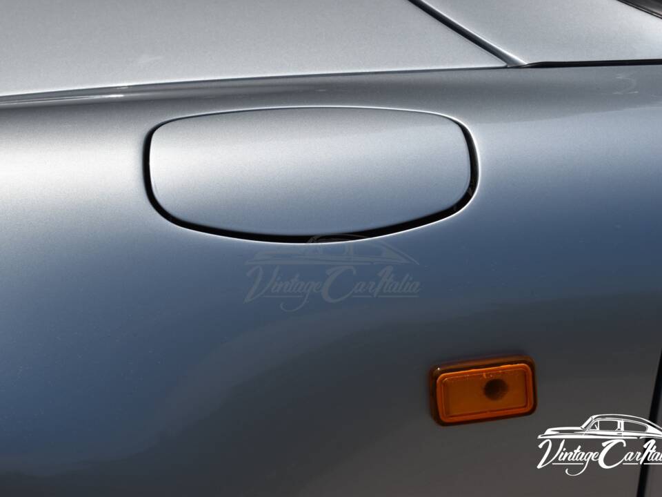 Immagine 25/73 di Porsche 911 Carrera (1995)