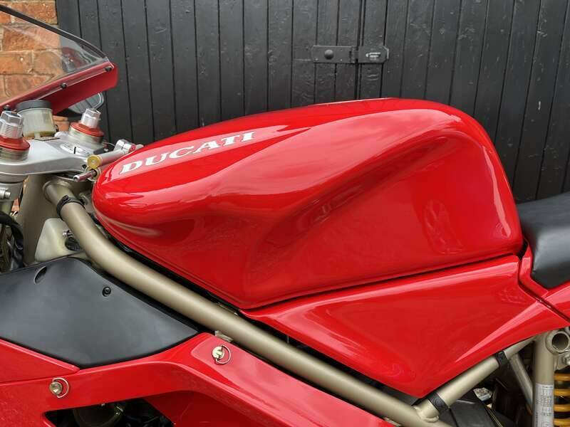 Image 21/31 of Ducati DUMMY (1997)