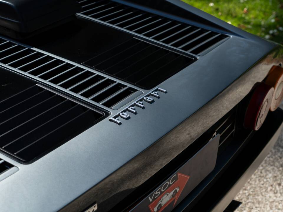 Image 24/27 of Ferrari 512 BBi (1984)