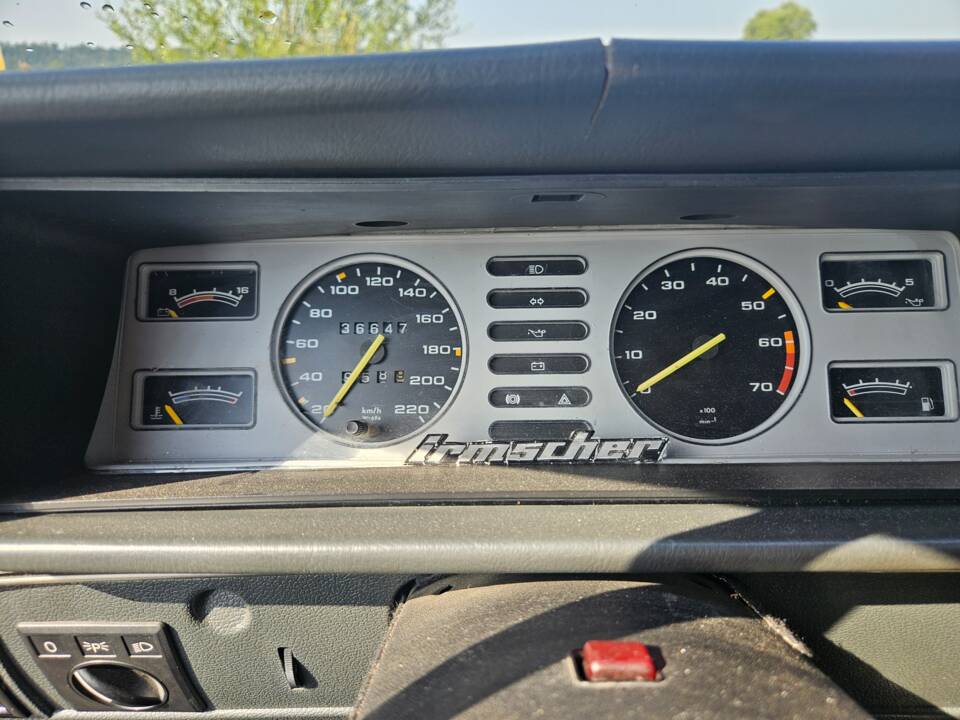 Bild 9/18 von Opel Commodore 2,5 E (1981)
